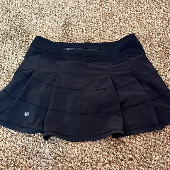 Lululemon pace rival skirt - Picture 2 of 4